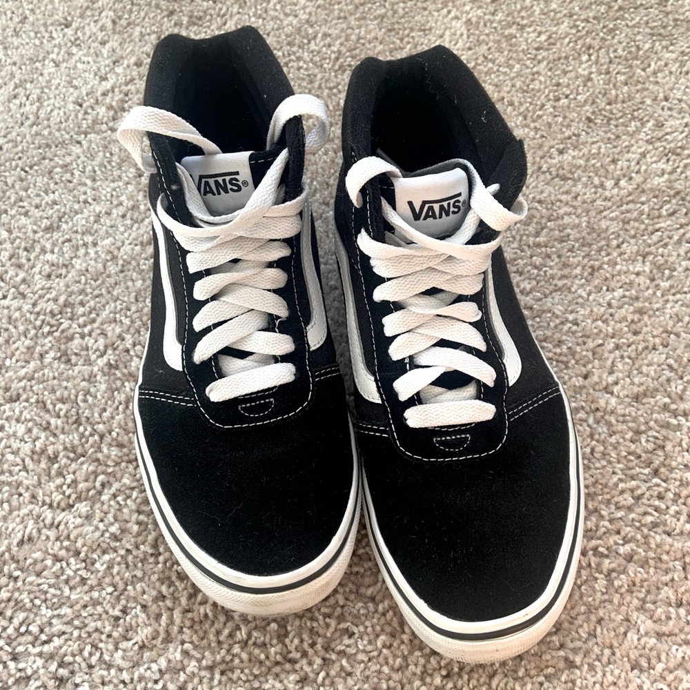 Black Vans